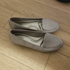 East 5th Silver flats